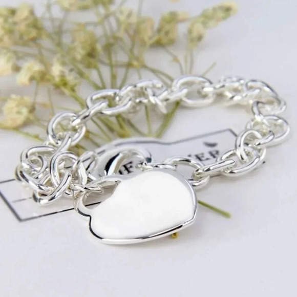 925 Sterling Silver Heart Chain Bracelet - Picture 4 of 7